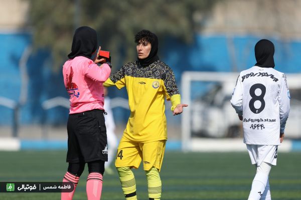  گزارش تصویری  هفته دهم لیگ برتر فوتبال زنان؛ پیکان صفر - پالایش گاز ایلام صفر