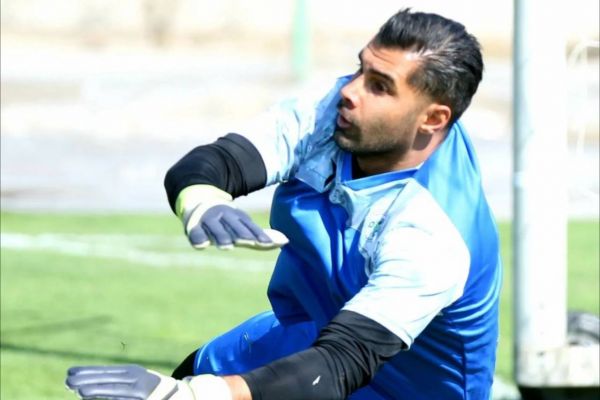 فروزان و سودای دروازهبان اول بودن در اصفهان