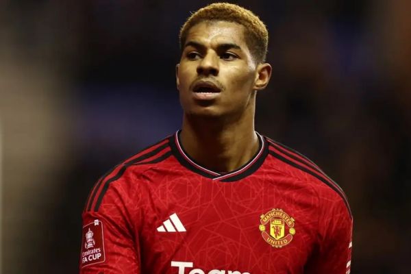 هشدار به رشفورد؛ حمایت از مربی یا ترک باشگاه