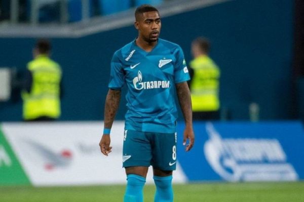 شکایت بارسلونا از زنیت بر سر یکی از بندهای قرارداد مالکوم