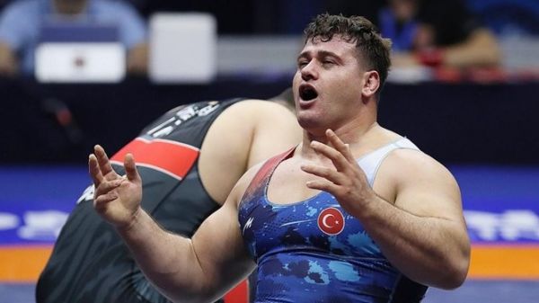  از شکست رکورد کارلین افسانه‌ای تا رقابت یک ایرانی در وزن المپیکی در کشتی فرنگی اروپا