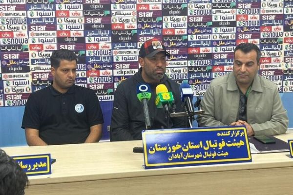  اکبرپور  مگر نفت آبادان و استقلال ملاثانی گوشت قربانی هستند