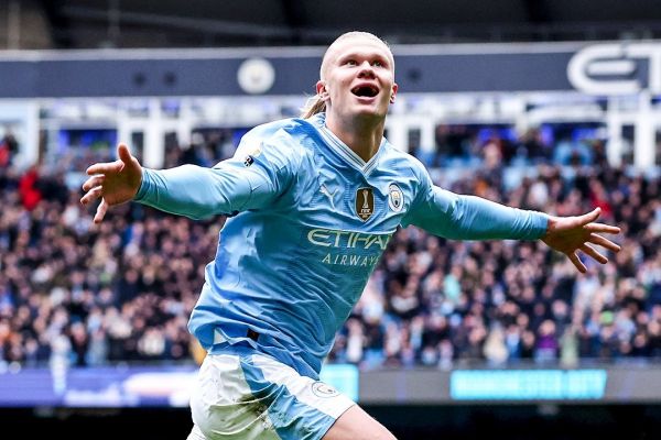  رکورد جدید هالند در لیگ انگلیس  50 گل در 50 حضور فیکس