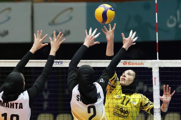 تم فینال لیگ برتر والیبال زنان چه رنگی است