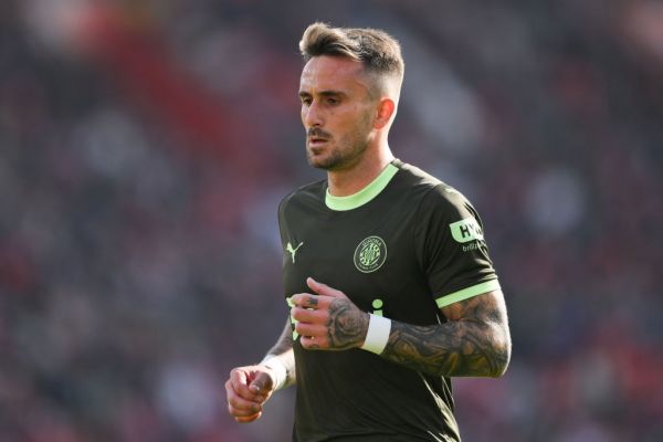 واکنش جالب هافبک مدنظر بارسلونا؛ آنها شماره تلفن من را ندارند