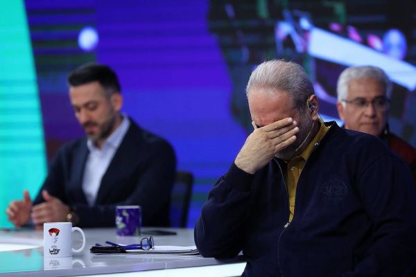 جواد خیابانی عزادار شد عکس