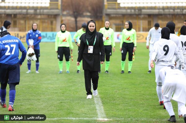 گزارش تصویری اختصاصی/ دیدار تیمهای فوتبال بانوان نماینده البرز و کانی کردستان