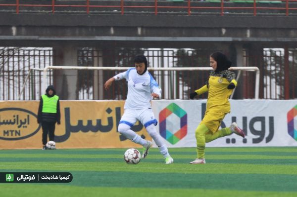گزارش تصویری اختصاصی دیدار تیمهای فوتبال بانوان ملوان و پالایش گاز ایلام