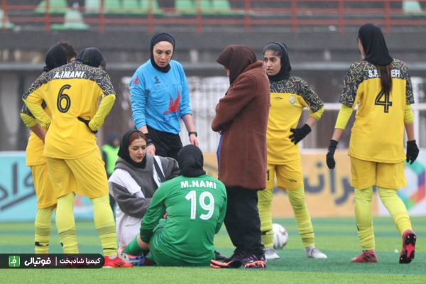 گزارش تصویری اختصاصی/ دیدار تیمهای فوتبال بانوان ملوان و پالایش گاز ایلام