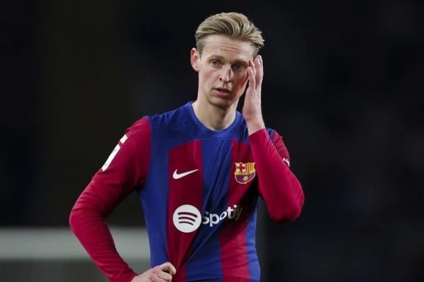 راهکار جدید شیاطین سرخ برای جذب ستاره بارسلونا