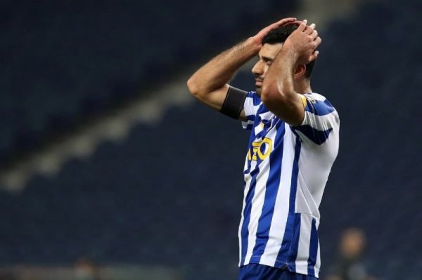 فوری طارمی غایب بزرگ پورتو در برابر آرسنال