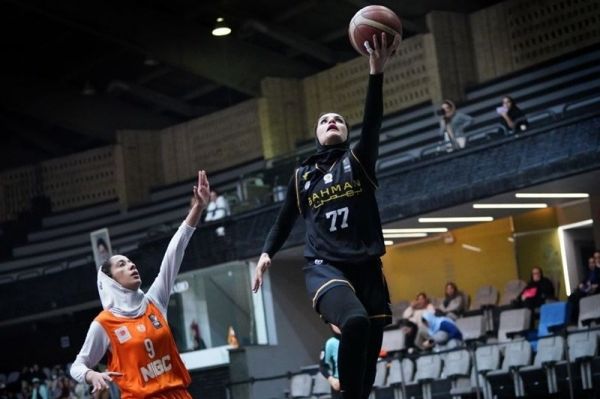  لیگ برتر بسکتبال بانوان  گروه بهمن در بازی اول فینال برنده شد