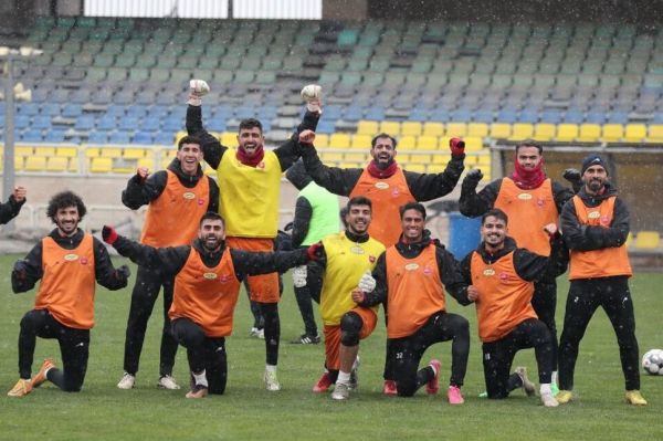  ۴ پرسپولیسی در آستانه محرومیت