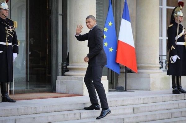 ضیافت شام مشترک امباپه با مکرون و امیر قطر چرخشی دوباره در راه است