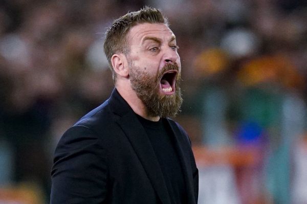 تورینو برای دومین بار جاسوس به تمرینات رم فرستاد