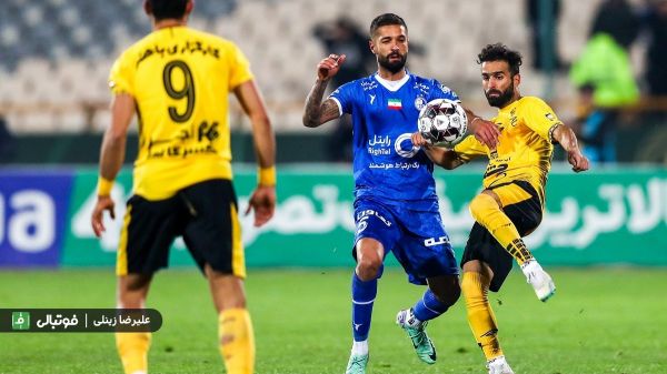 خرید سپاهان از شمسآذر مشکلگشا نبود