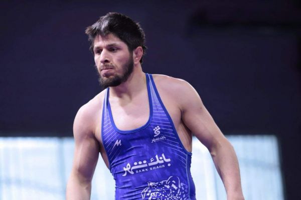 ماگمادوف با تجربه ۴ عمل جراحی میگویم حسن یزدانی مسیر درستی را میرود با رضا یزدانی همتیمی بودم