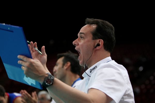 پائز برای کسب سهمیه المپیک تلاش میکنیم به حمایت و پشتیبانی همه طرفداران والیبال ایران نیاز داریم