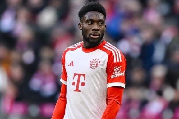 توافق شفاهی رئال مادرید با آلفونسو دیویس