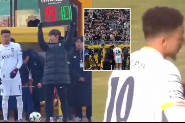  عکس؛ اولین بازی ستاره سابق منچستریونایتد در لیگ کره جنوبی