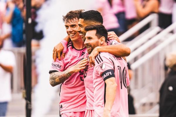  واکنش مسی به درخشش سوارز مقابل اورلاندو سیتی