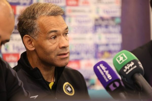  مورایس  شمس‌آذر حریف ساده‌ای نیست  بازیکنی می‌خواهم که در زمین زندگی‌اش را بگذارد