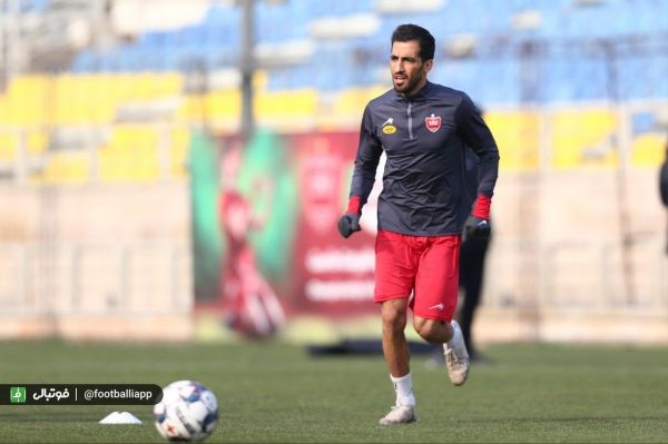 ستاره پرسپولیس برای خیبر آستین بالا زد