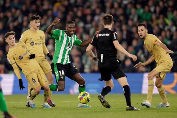  بارسلونا و از دست دادن هافبک‌هایی که با آن‌ها قهرمان لالیگا شد