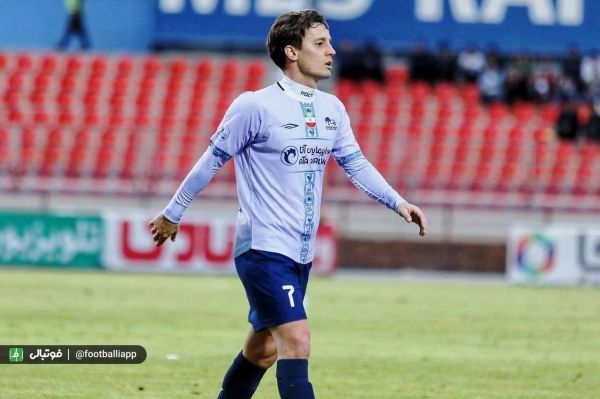 عملکرد رو به پایین برزیلی تراکتور با آغاز نیمفصل دوم