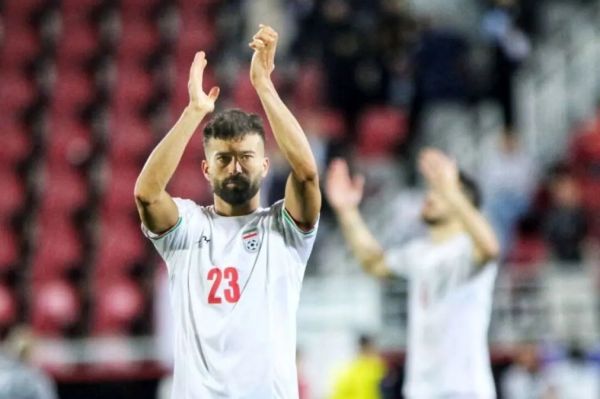 رامین رضاییان برای سیلزدگان سیستان و بلوچستان دست به کار شد +عکس