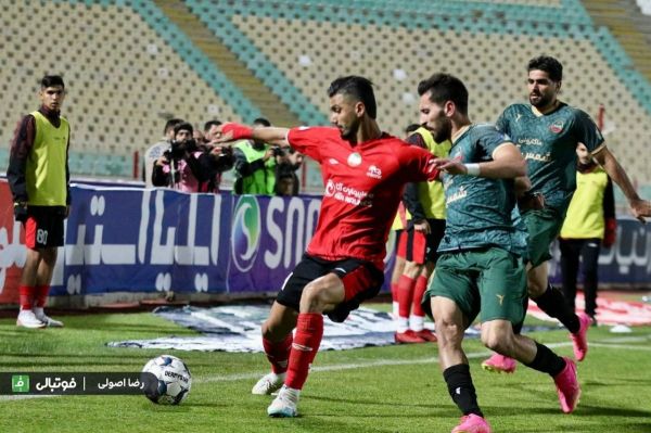  بلیت دیدار شمس آذر و تراکتور رایگان شد