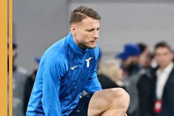  حمله فیزیکی به مهاجم سرشناس ایتالیایی و خانواده‌اش