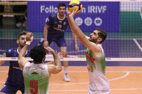 پلیآف لیگ برتر والیبال پیروزی طبیعت مقابل شهرداری ارومیه