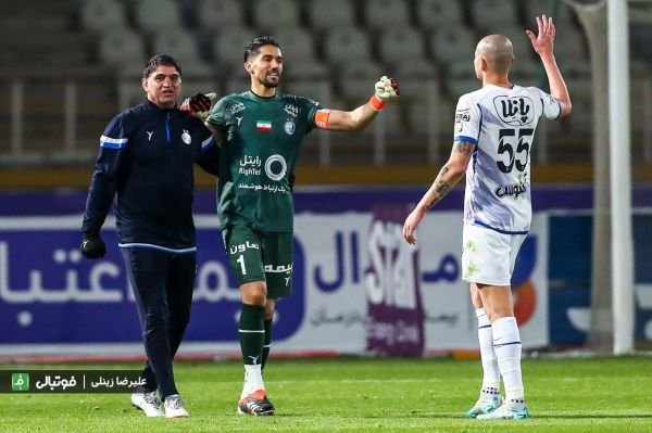 توصیه مربی هوادار به مدیران استقلال؛ قرارداد سیدحسین را 3 ساله تمدید کنید