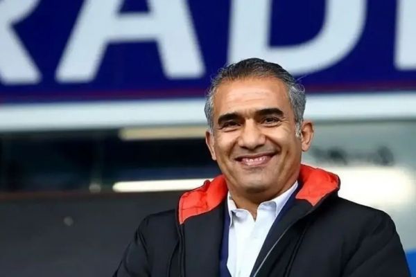 شکایت عابدزاده از «پرویز خان»؛ روایت زندگی من در این فیلم واقعیت ندارد