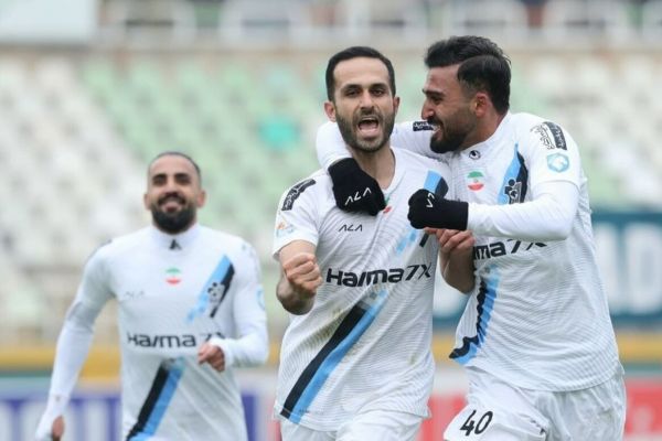  قربانی  هر کسی نمی‌تواند شرایط من در این یک سال را درک کند