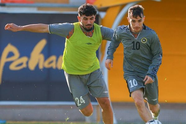  5 فروردین، اولین تمرین سپاهان در سال جدید