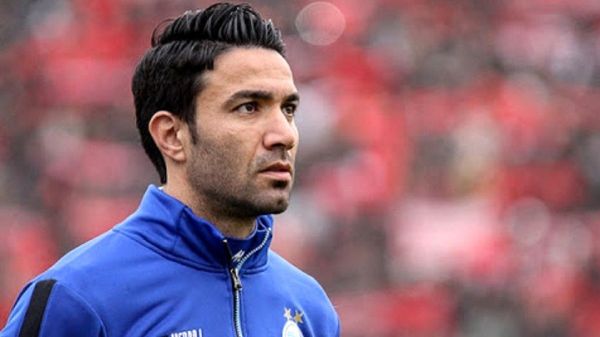 ادعای رویانیان درباره نکونام مشکلی با پرسپولیسی شدن نداشت اما به استقلال رفت