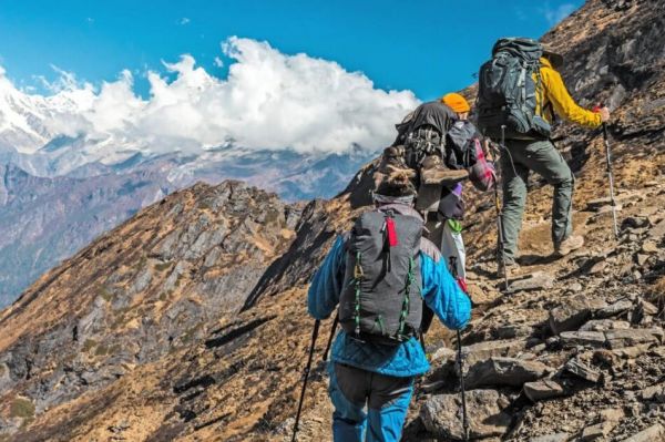  پیرترین کوهنورد ایران با ۱۰۱ سال سن را ببینید  عکس