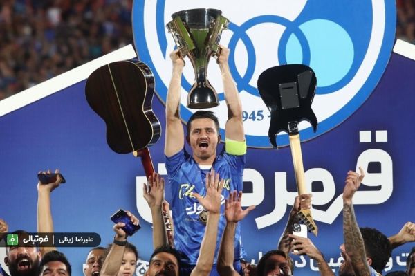 وریا غفوری وارد حرفه کافه داری شد عکس