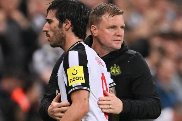 سرمربی نیوکاسل خواهان حداقل مجازات برای ستاره ایتالیایی تیمش شد