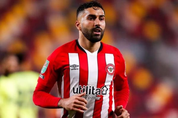 نقشه سامان قدوس به سبک رونالدینیو جواب داد حرکت ستاره ایرانی مقابل منچستریونایتد در دقیقه ۹+۹۰