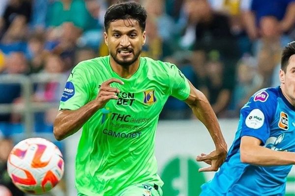 محبی چیز عجیبی در روسیه وجود ندارد از این کشور خوشم میآید