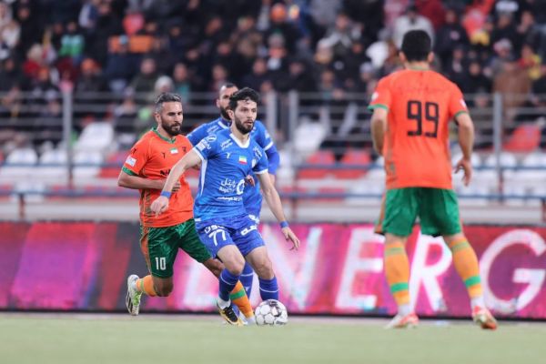  استقلال مقابل مس رفسنجان بازیکن محروم ندارد