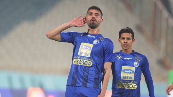 سنت عجیب اولین گل استقلال در سال جدید؛ گلزن، نمی ماند