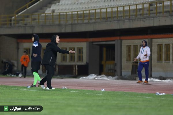 گزارش تصویری/ نماینده البرز 2 - آوا تهران 3 (لیگ فوتبال زنان)