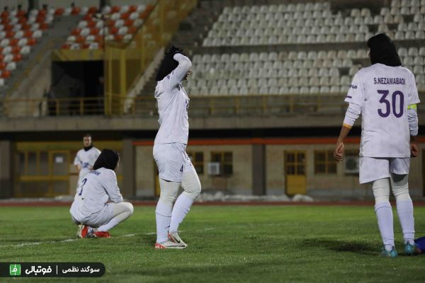 گزارش تصویری/ نماینده البرز 2 - آوا تهران 3 (لیگ فوتبال زنان)