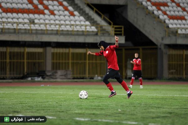گزارش تصویری/ نماینده البرز 2 - آوا تهران 3 (لیگ فوتبال زنان)