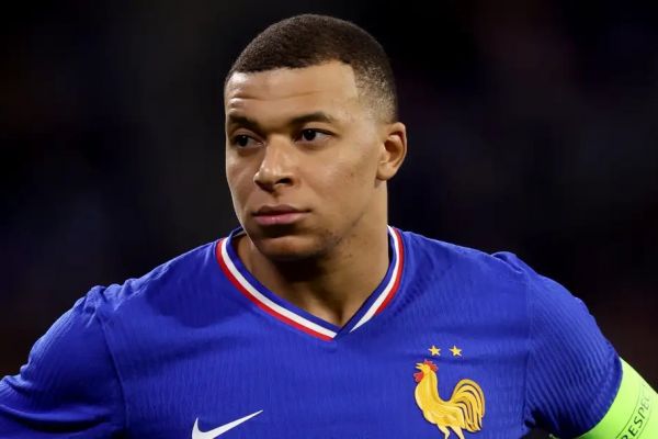 توصیه اسطوره فرانسوی به امباپه به لیورپول برو