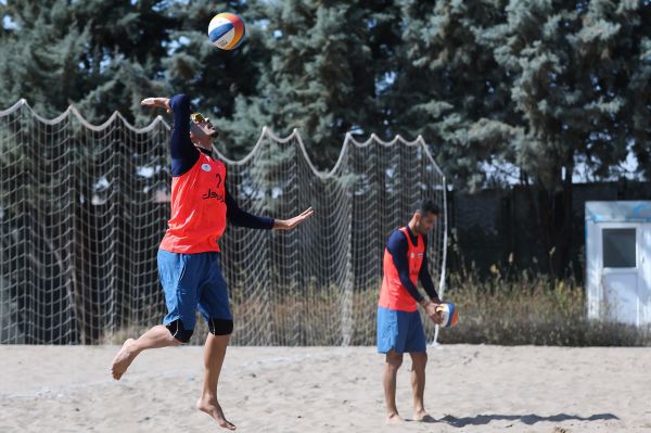  تور آزاد ساحلی آسیا  ایران به نیمه‌نهایی رسید